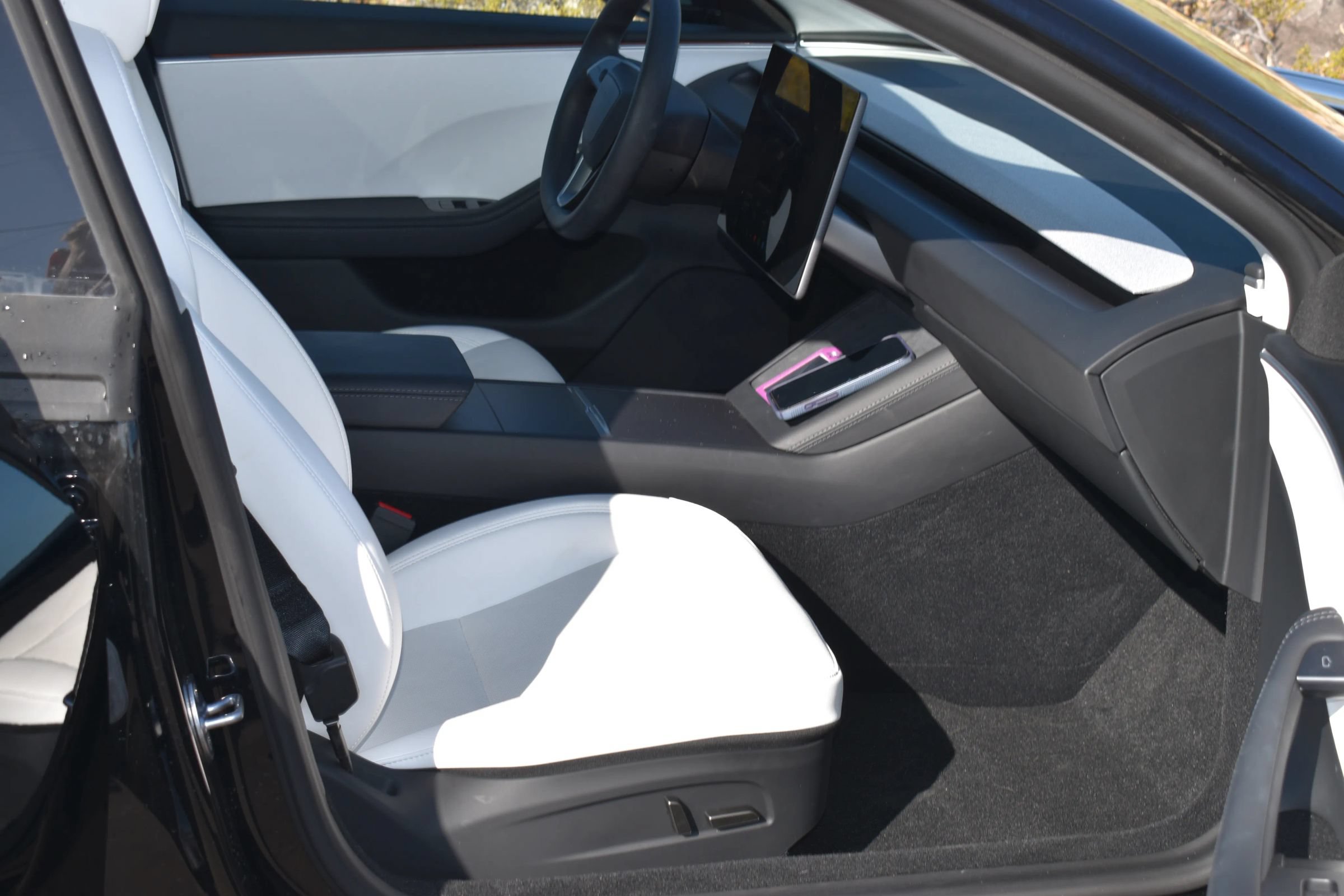Used 2025 Tesla Model 3 RWD image 14