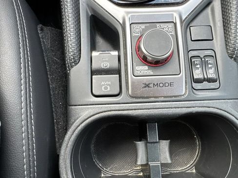 Used 2021 Subaru Forester Touring AWD/4WD image 12