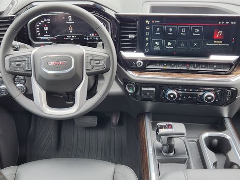 Used 2024 GMC Sierra 1500 Elevation w/ Elevation Premium Package image 28