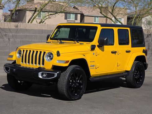 Used 2021 Jeep Wrangler Unlimited Sahara image 5