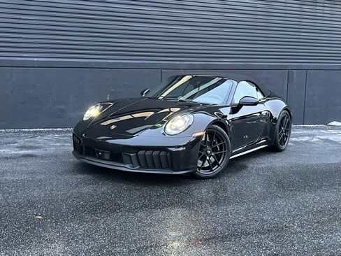 Certified 2026 Porsche 911 Carrera GTS image 6