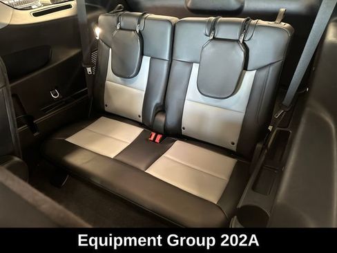 Used 2023 Ford Explorer XLT w/ Equipment Group 202A AWD/4WD image 6