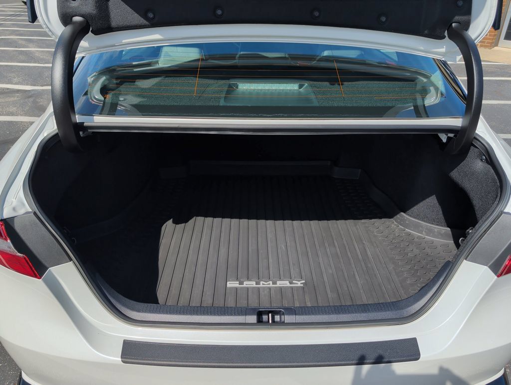 Used 2022 Toyota Camry TRD FWD image 28