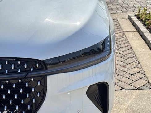 New 2026 Lincoln Nautilus Reserve AWD/4WD image 8