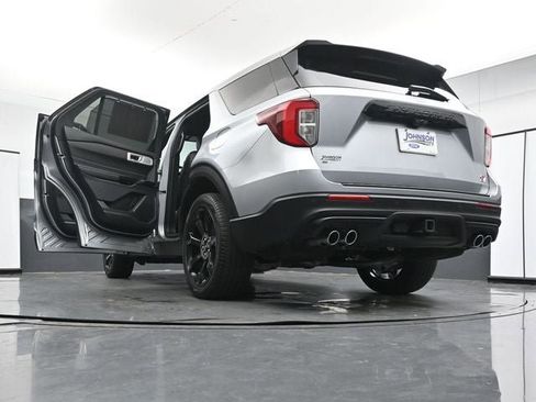 Certified 2022 Ford Explorer ST w/ Equipment Group 401A AWD/4WD image 38