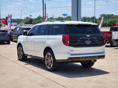 New 2027 Ford Expedition King Ranch AWD/4WD image 4