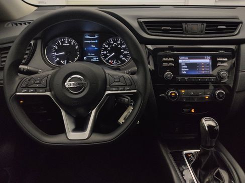 Used 2017 Nissan Rogue S FWD image 22