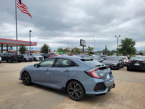 Used 2019 Honda Civic Sport image 5
