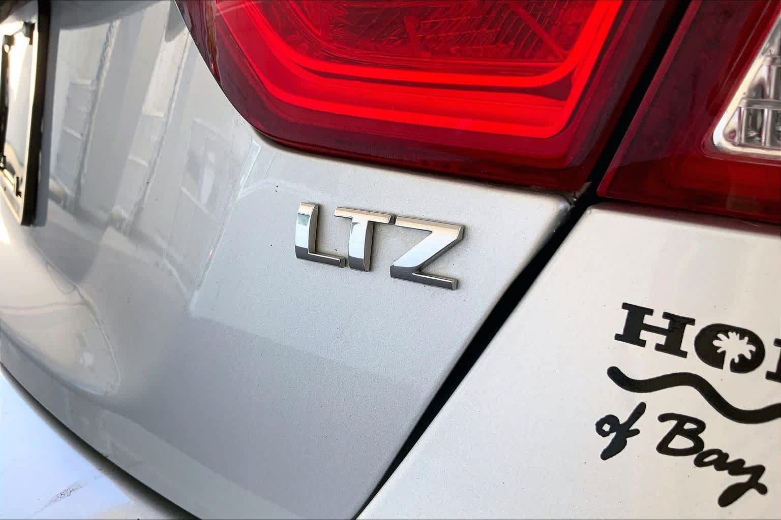 Used 2015 Chevrolet Impala LTZ FWD image 10