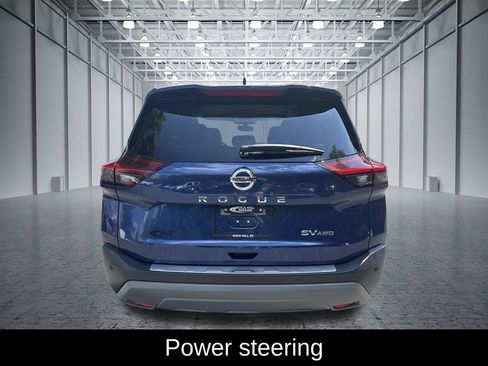 Used 2021 Nissan Rogue SV AWD/4WD image 6