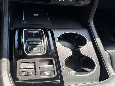 Used 2025 Honda Pilot Touring image 30