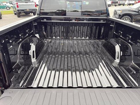 New 2026 Chevrolet Silverado 1500 LT w/ All Star Edition Plus AWD/4WD image 11