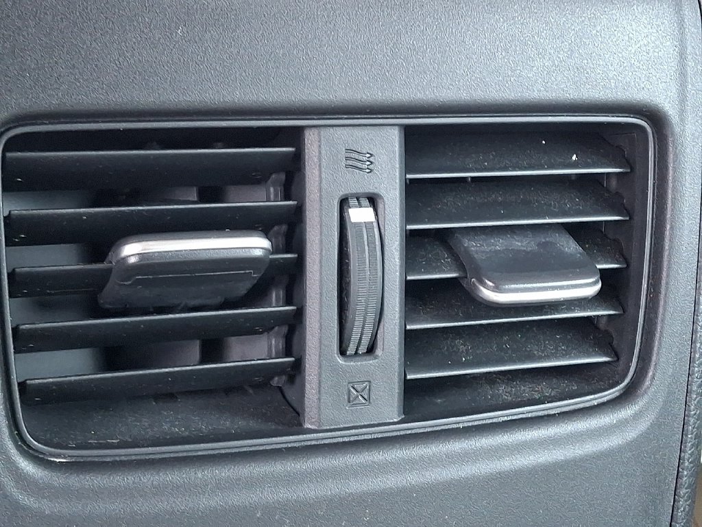 Used 2018 Honda Accord EX-L image 11