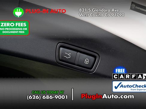 Used 2022 Alfa Romeo Stelvio Veloce AWD/4WD image 13