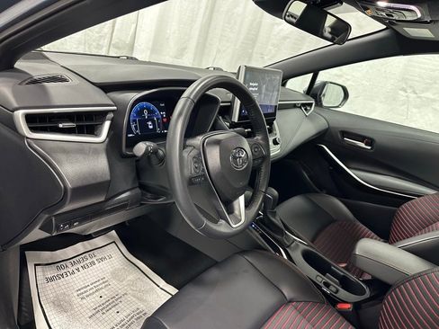Used 2025 Toyota Corolla XSE image 15