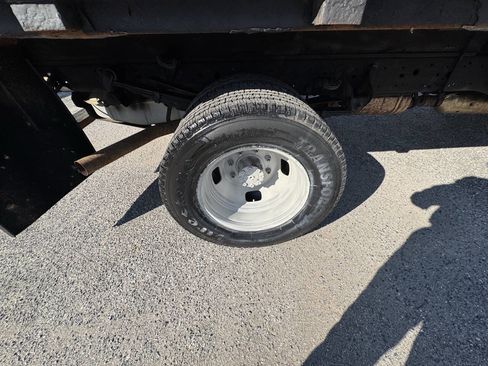 Used 2007 Ford F350 4X2 2dr Regular Cab 140.8 164. image 40