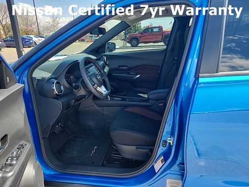 Used 2024 Nissan Kicks SR image 10