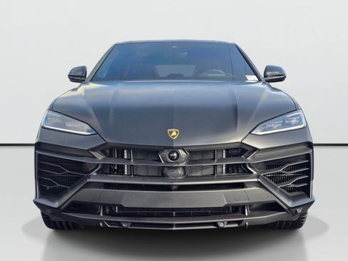 Used 2025 Lamborghini Urus SE AWD/4WD image 9