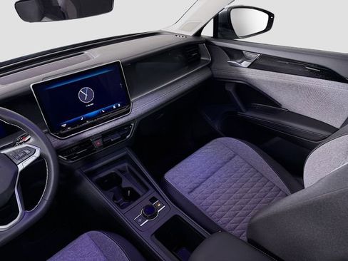 New 2026 Volkswagen Tiguan S image 22