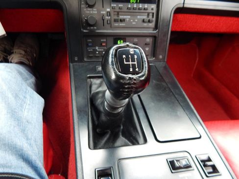 Used 1988 Chevrolet Corvette Convertible RWD image 77