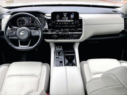 Certified 2023 Nissan Pathfinder SL w/ Cargo Package image 14