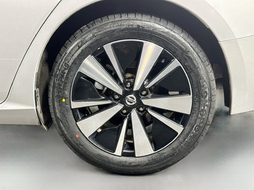 Used 2021 Nissan Altima 2.5 SV FWD image 36