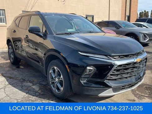 Certified 2024 Chevrolet Blazer LT w/ Convenience Package image 4