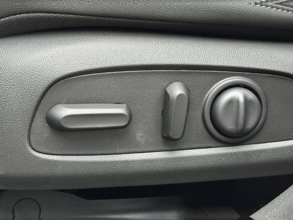 New 2026 Buick Envista Preferred w/ Convenience I Package FWD image 40