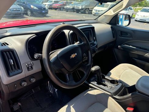 Used 2018 Chevrolet Colorado W/T w/ Custom Special Edition AWD/4WD image 8