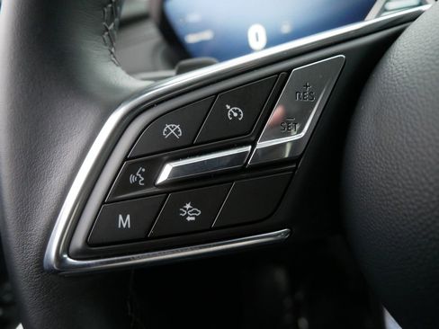 Used 2025 Buick Envision Preferred image 21