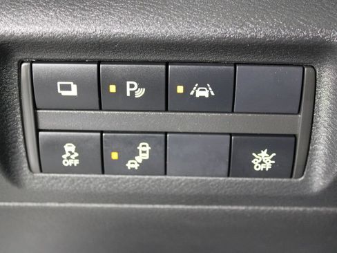 Certified 2023 Nissan Kicks S FWD image 24