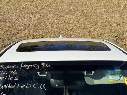 Used 2018 Subaru Legacy 3.6R Limited image 7