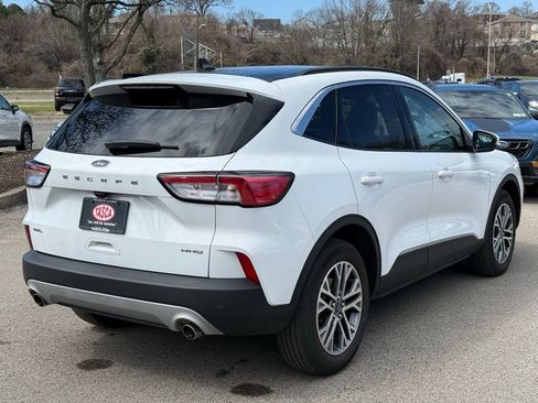 Used 2022 Ford Escape SEL image 8