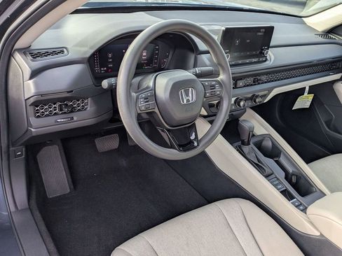 Used 2025 Honda Accord LX image 4