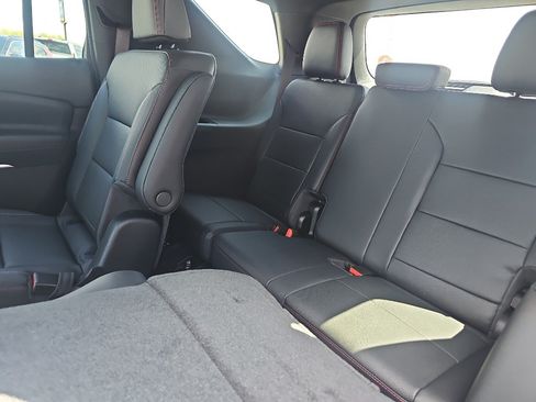 New 2026 Chevrolet Traverse Z71 AWD/4WD image 13
