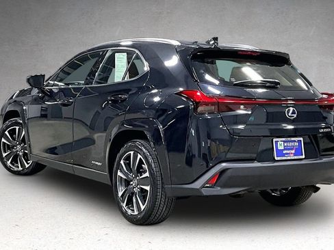 Used 2022 Lexus UX 250h w/ Premium Package AWD/4WD image 4