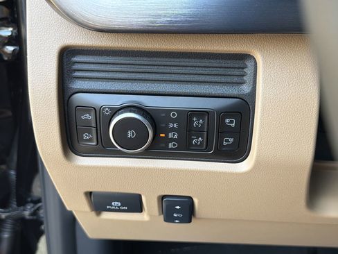 New 2026 Ford F250 Lariat image 14