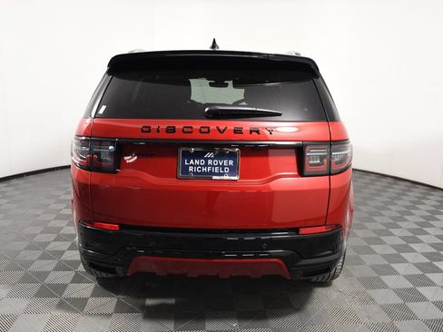Certified 2025 Land Rover Discovery Sport Dynamic SE AWD/4WD image 5