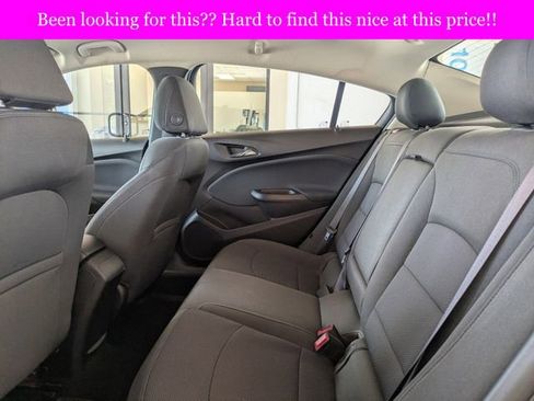 Used 2016 Chevrolet Cruze LT w/ Convenience Package FWD image 13