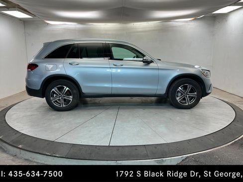 Certified 2022 Mercedes-Benz GLC 300 4MATIC w/ Premium Package Lite image 6
