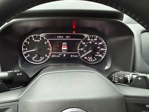 Certified 2025 Nissan Rogue SV image 20