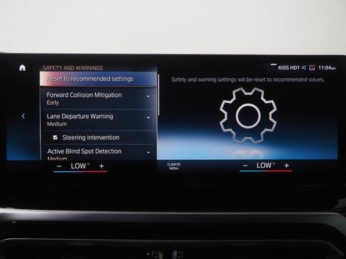 Used 2023 BMW i4 eDrive40 RWD image 34