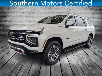 Used 2025 Chevrolet Suburban Z71 w/ Comfort Package