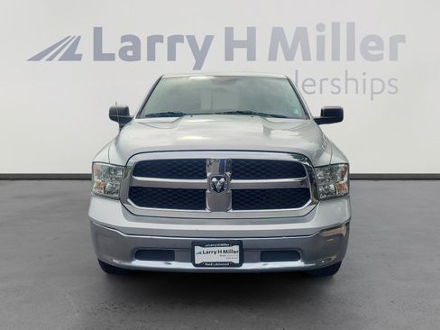 Used 2018 RAM 1500 Classic SLT AWD/4WD image 8