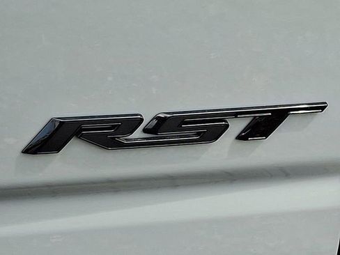 Used 2025 Chevrolet Silverado 1500 RST image 29