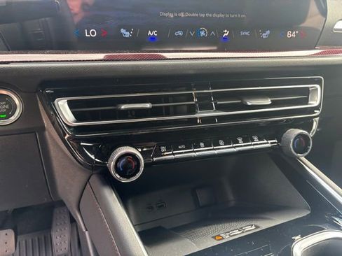 New 2026 Chevrolet Traverse Z71 image 17