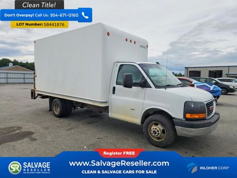 Used 2019 GMC Savana 4500 w/ Driver Convenience Package RWD image 5