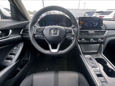 Used 2021 Honda Accord EX image 5