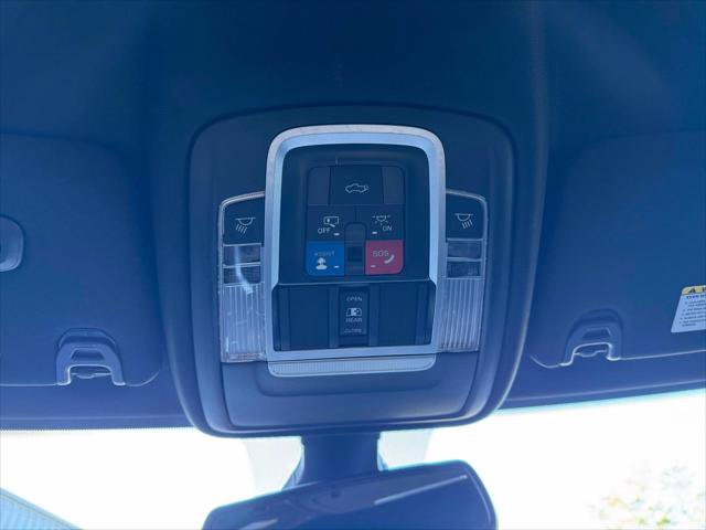Used 2022 RAM 2500 Laramie w/ Night Edition AWD/4WD image 32
