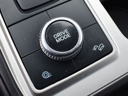 Used 2022 Ford Explorer XLT w/ Class IV Trailer Tow Package image 23